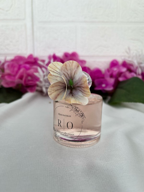 Pine No.6 Cam Kolonya Hediyelik