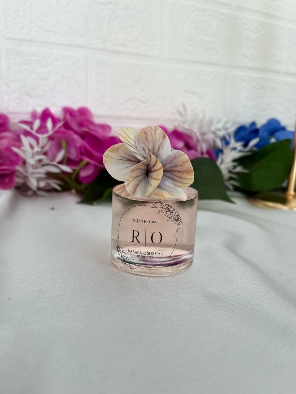 Pine No.6 Cam Kolonya Hediyelik